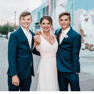 Meet your Posher, Sunrise